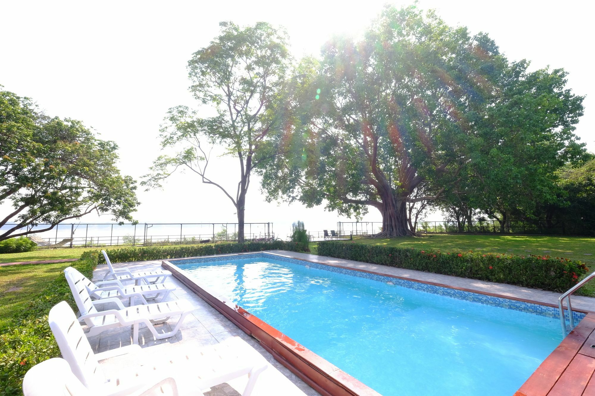 Bo Tree Cottage On The River Mukdahan Εξωτερικό φωτογραφία
