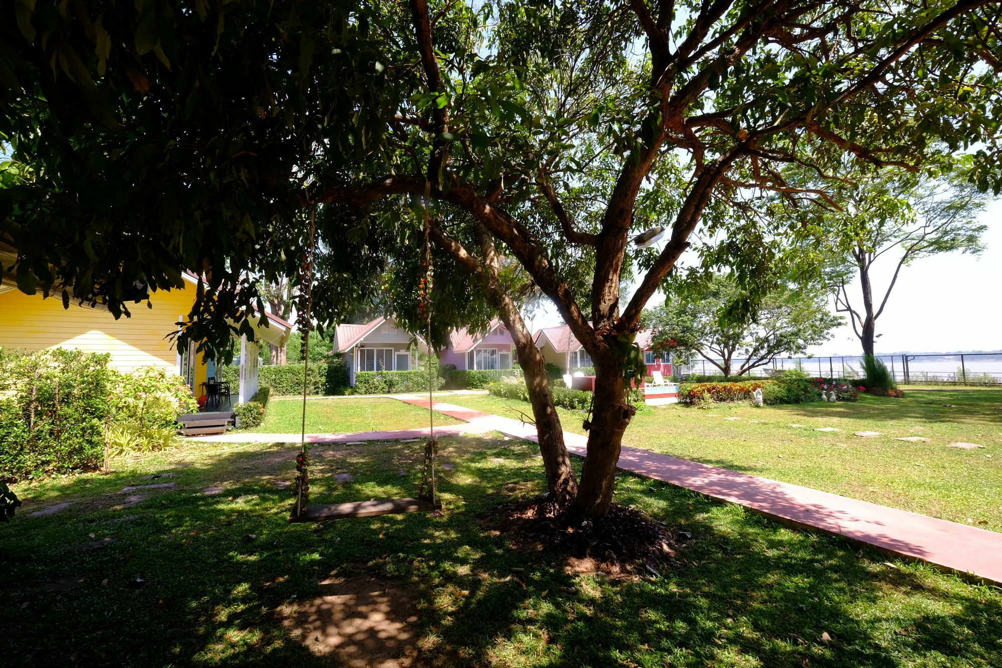 Bo Tree Cottage On The River Mukdahan Εξωτερικό φωτογραφία